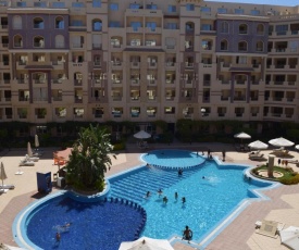 Florenza Khamsin 1 bedroom apartment with swimming pool view