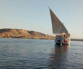 Nile Life Dahabiya Nile Cruise