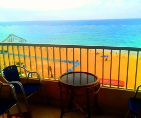 Sea View Luxury Apartment - Stanley - Wi-Fi - Families Only