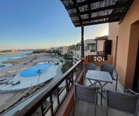 Two Bedroom Apartment in Sabina Lagoon & Pool View