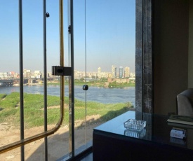 شقة فندقية علي النيل