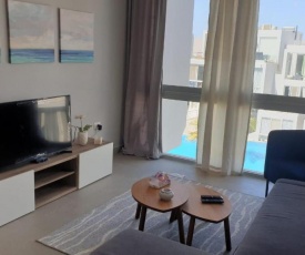 Brilliant 1 bedroom with a full roof in Gouna