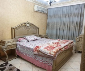 3 Bed Rooms Apartment 96/1