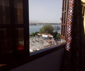 Corniche El Nile Flat